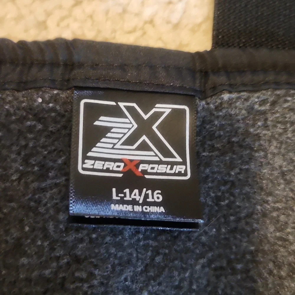 ZeroXposur Black Snow Gear Size 14-16